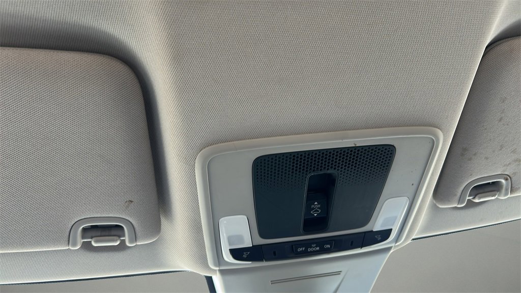 Used 2022 Honda Civic EX image 29