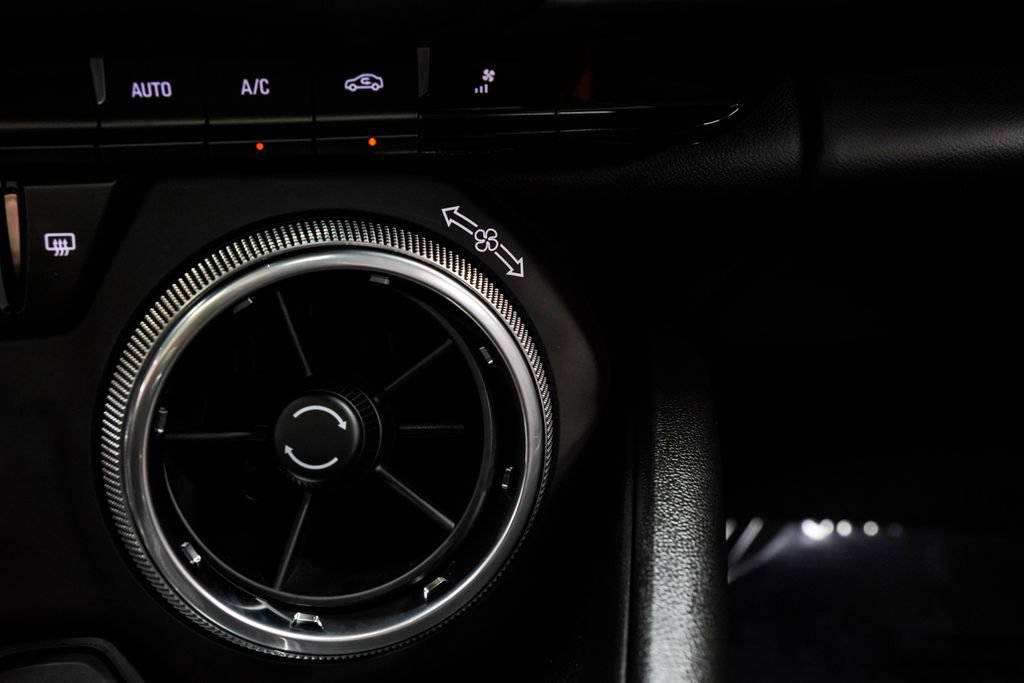 Used 2022 Chevrolet Camaro SS RWD image 26