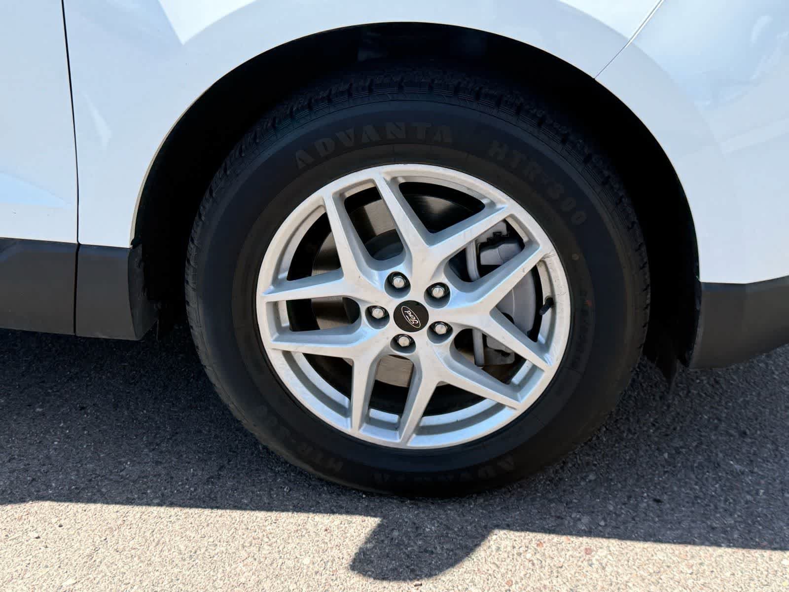 Used 2024 Ford Edge SEL AWD/4WD image 8