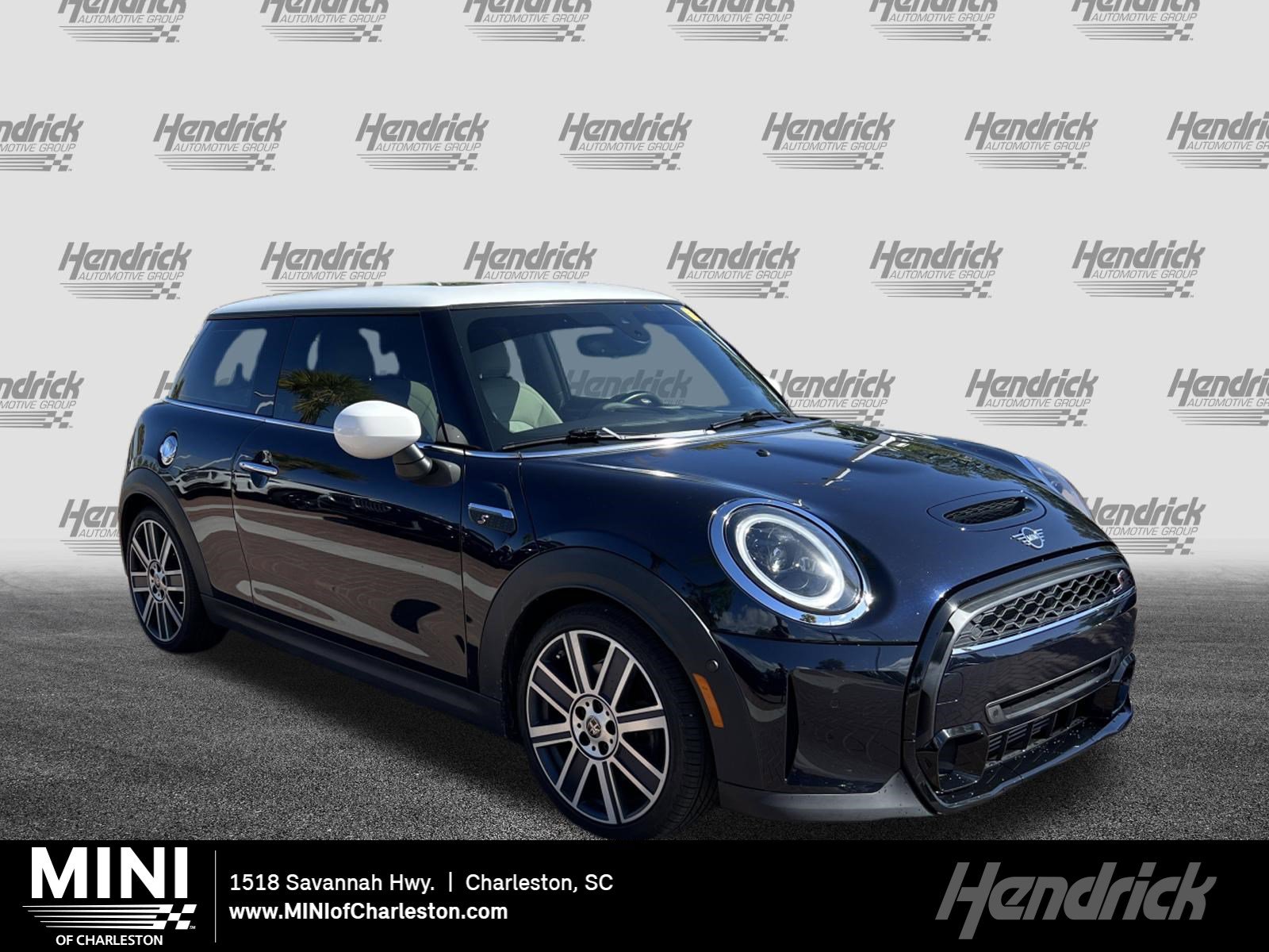 Used 2022 MINI Cooper S video 1
