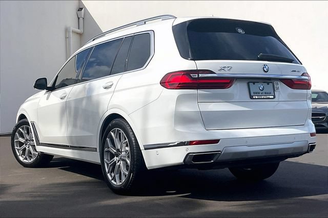 Used 2022 BMW X7 xDrive40i w/ Premium Package AWD/4WD image 10