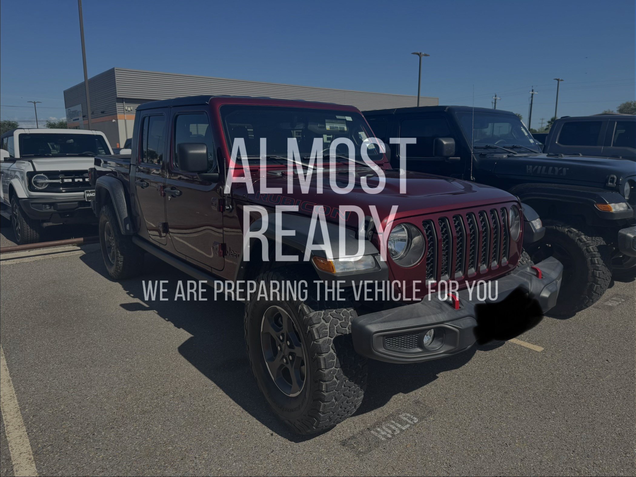 Used 2022 Jeep Gladiator Rubicon w/ Trailer Tow Package AWD/4WD image 5