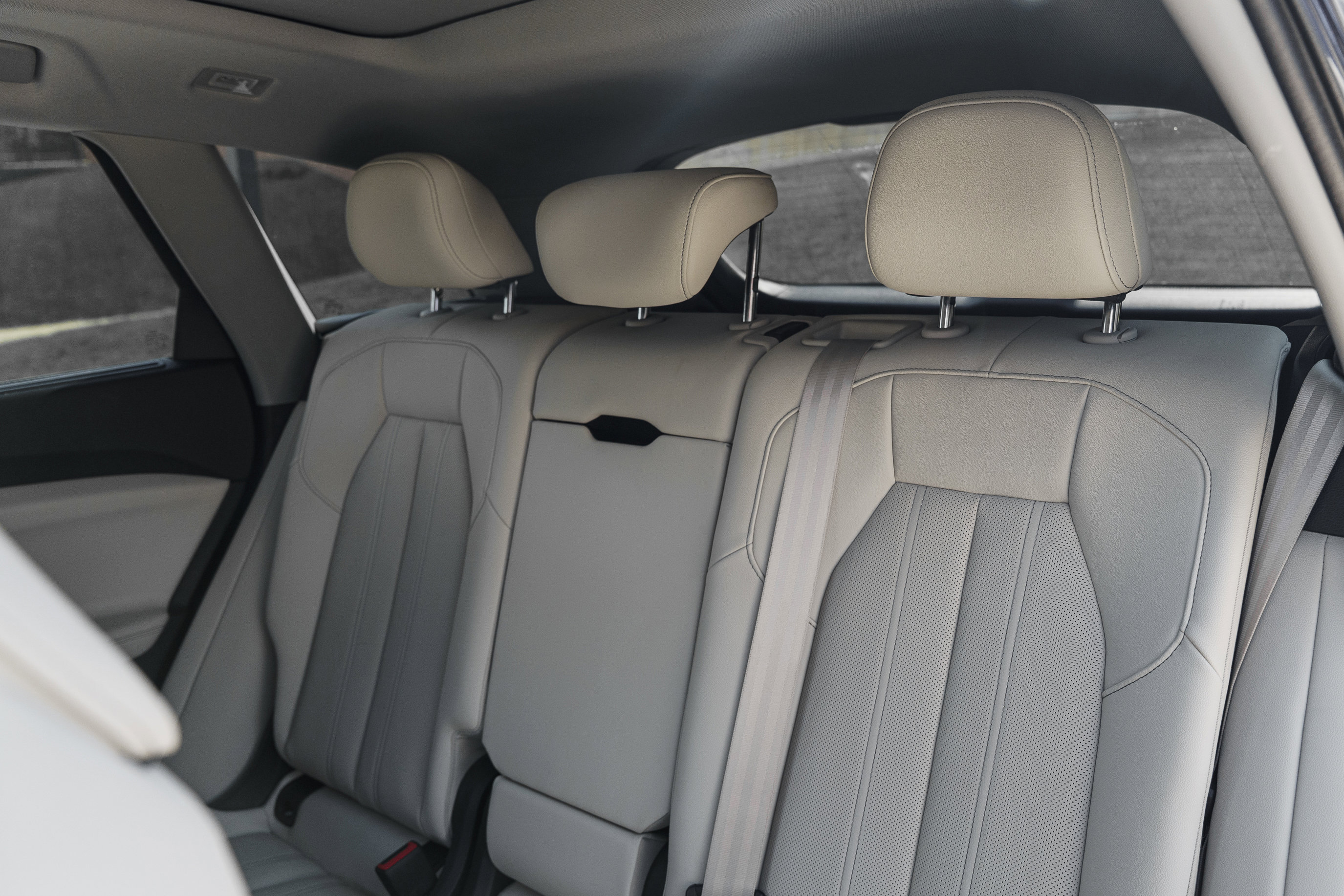 Used 2025 Audi Q5 Prestige image 25