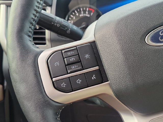 Used 2024 Ford Expedition XLT RWD image 21