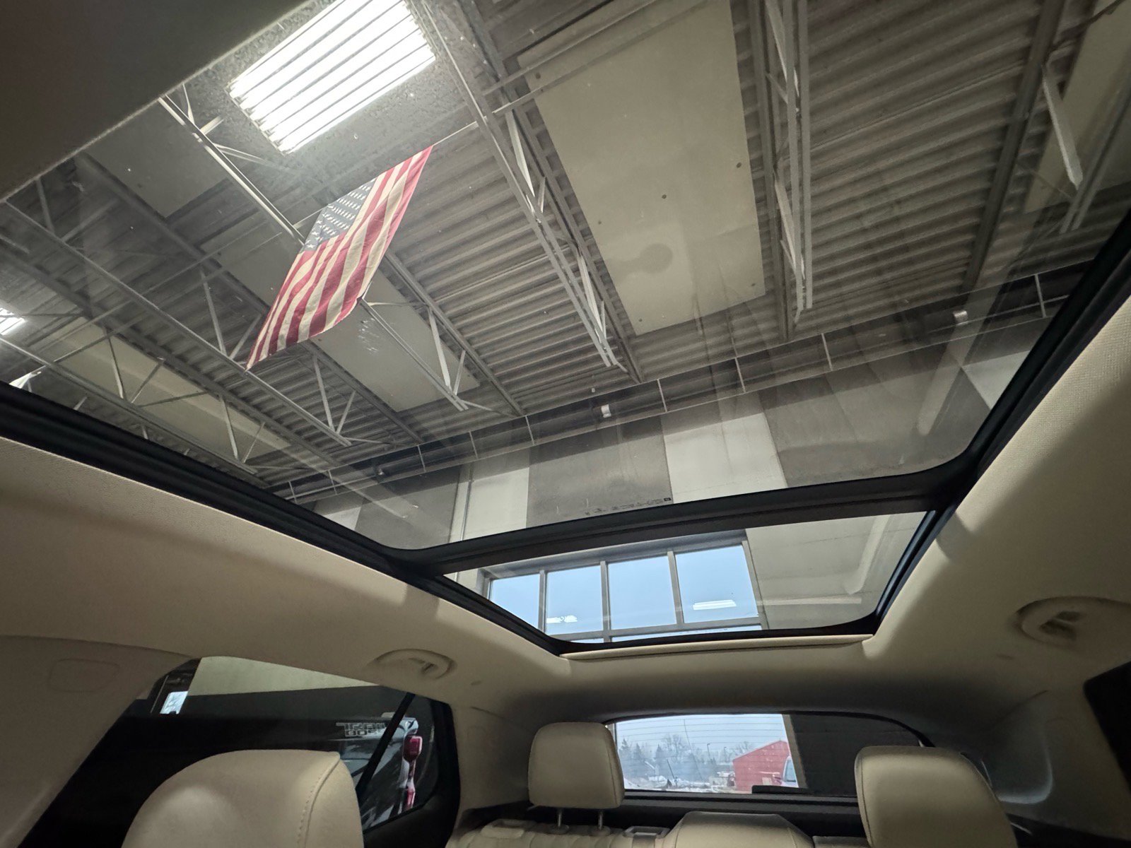 Certified 2023 Buick Envision Avenir image 30