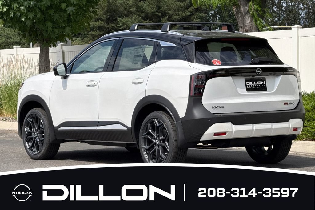 New 2026 Nissan Kicks SR AWD/4WD image 9