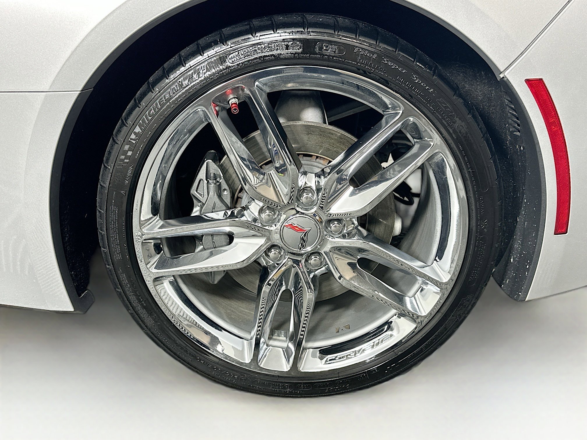 Used 2018 Chevrolet Corvette Stingray Convertible w/ 3LT Preferred Equipment Group image 11