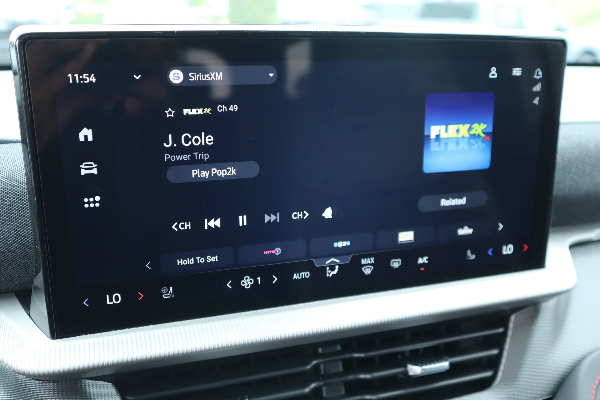 New 2026 Ford Explorer ST-Line w/ ST-Line Street Pack AWD/4WD image 5