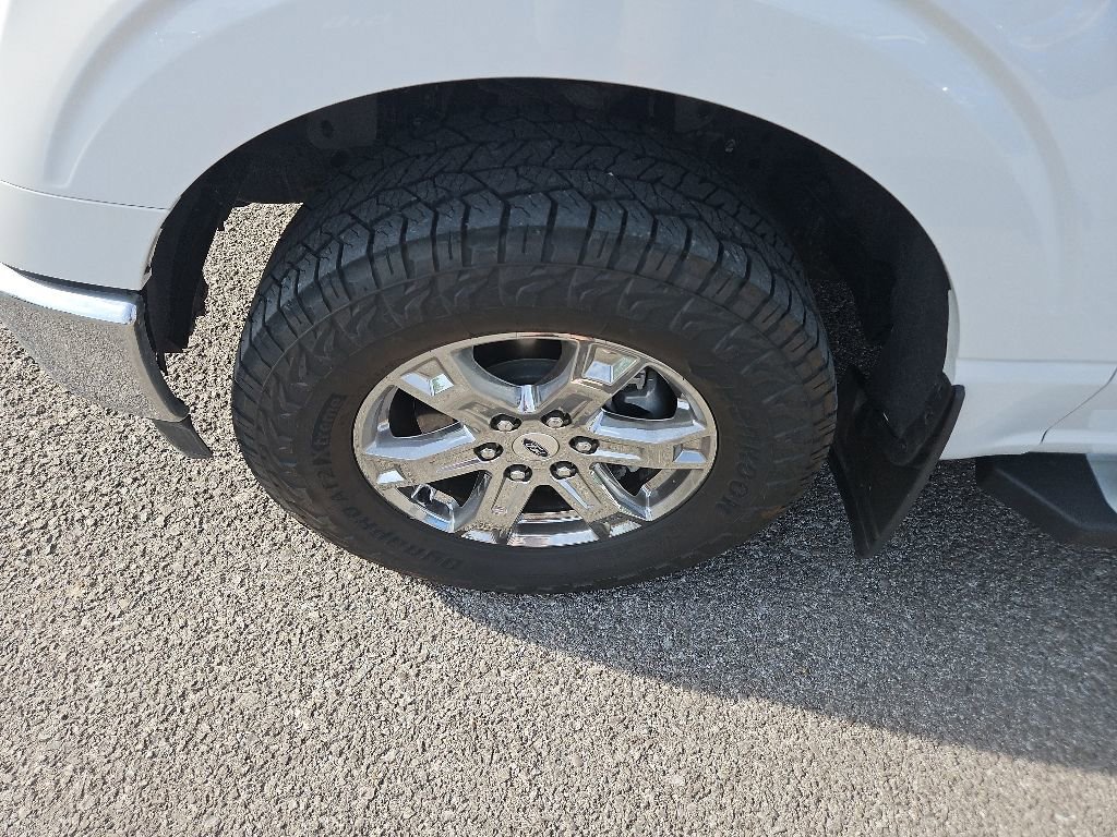 Used 2022 Ford F150 Lariat w/ Equipment Group 502A High AWD/4WD image 14