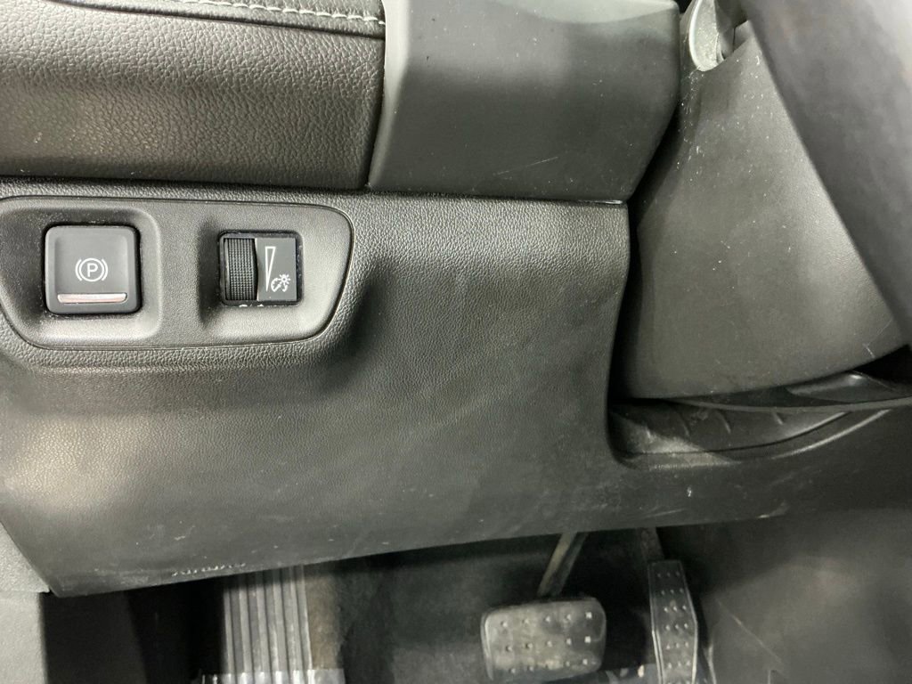 Used 2019 GMC Acadia SLT w/ LPO, Floor Liner Package FWD image 40