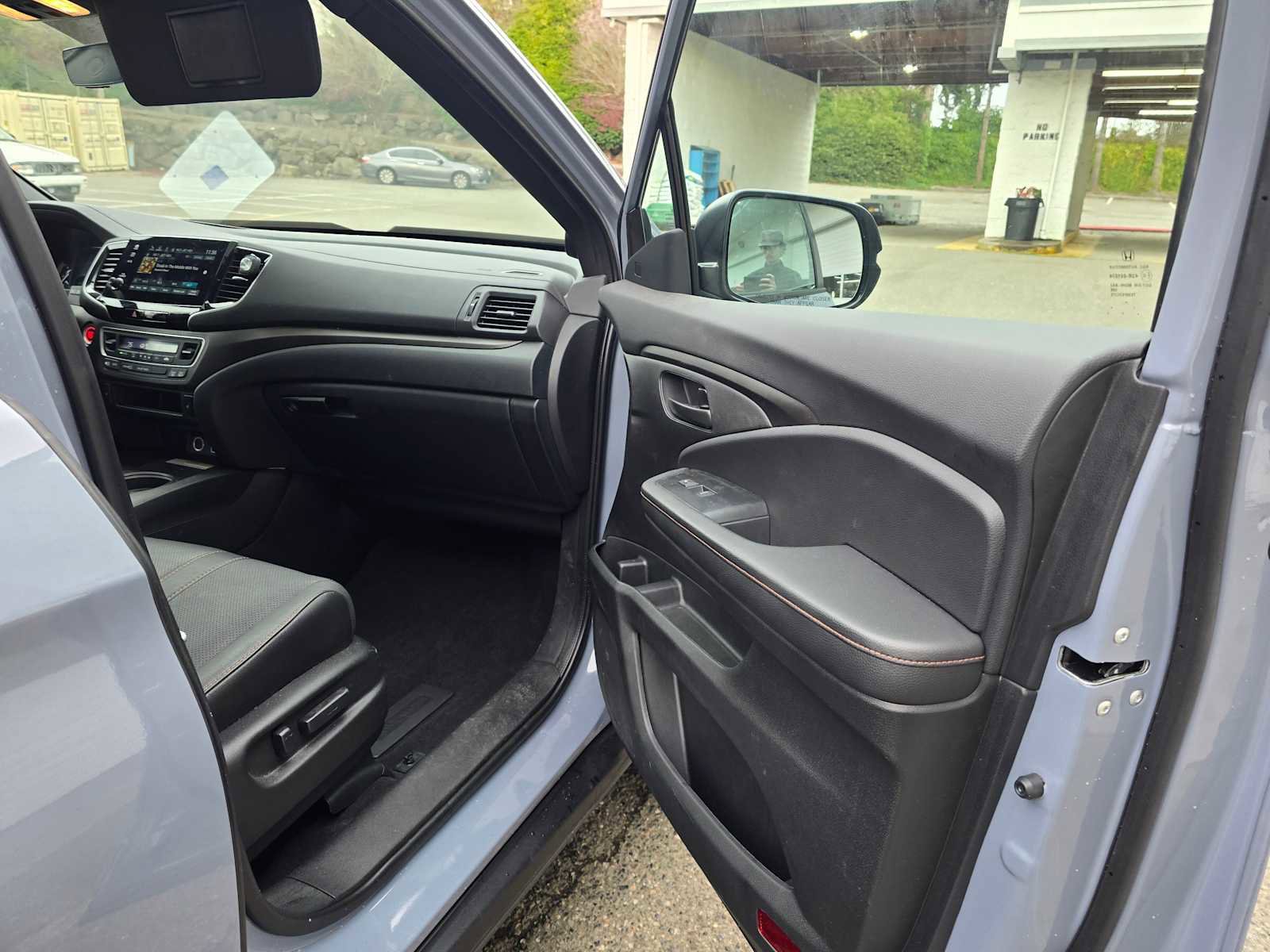 Used 2022 Honda Passport TrailSport image 10