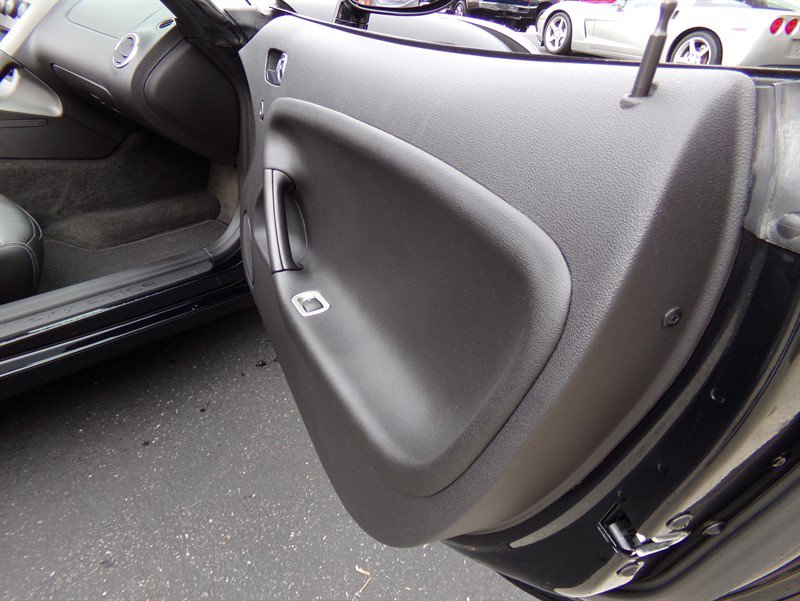 Used 2007 Pontiac Solstice Convertible w/ Premium Package RWD image 53