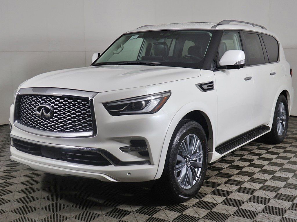 Used 2024 INFINITI QX80 Luxe image 11
