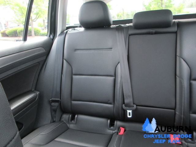 Used 2017 Volkswagen Golf Alltrack SE image 21
