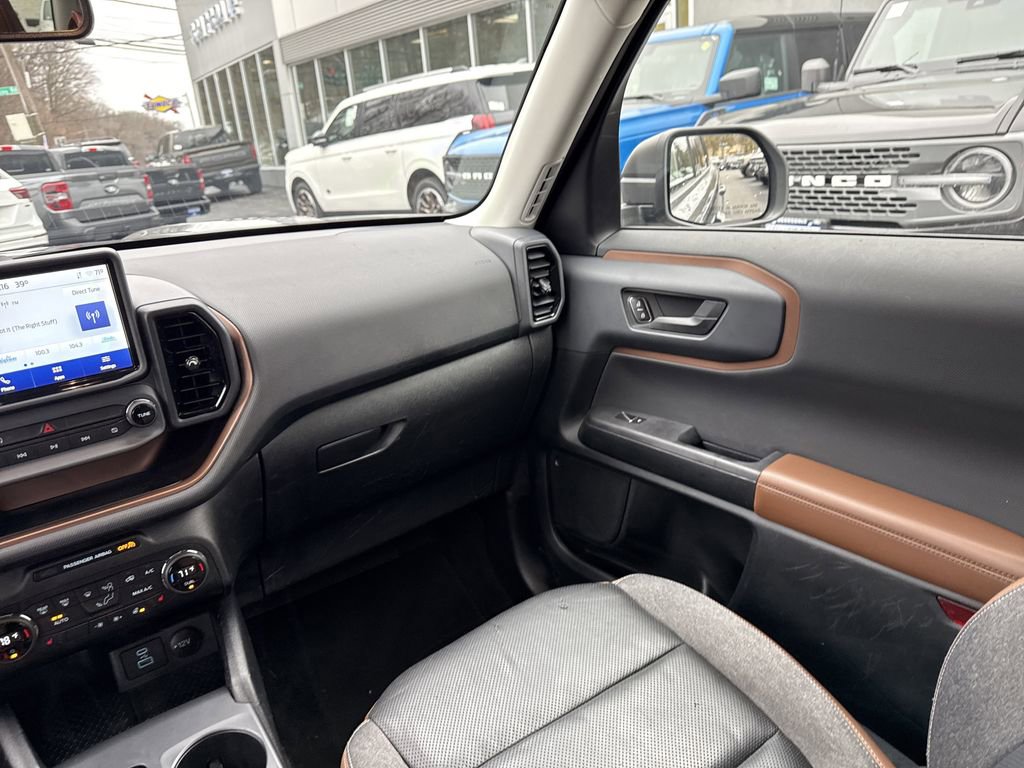 Used 2021 Ford Bronco Sport Outer Banks image 16