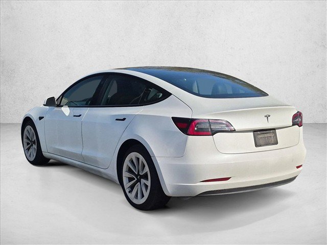 Used 2023 Tesla Model 3 Standard Range RWD image 7