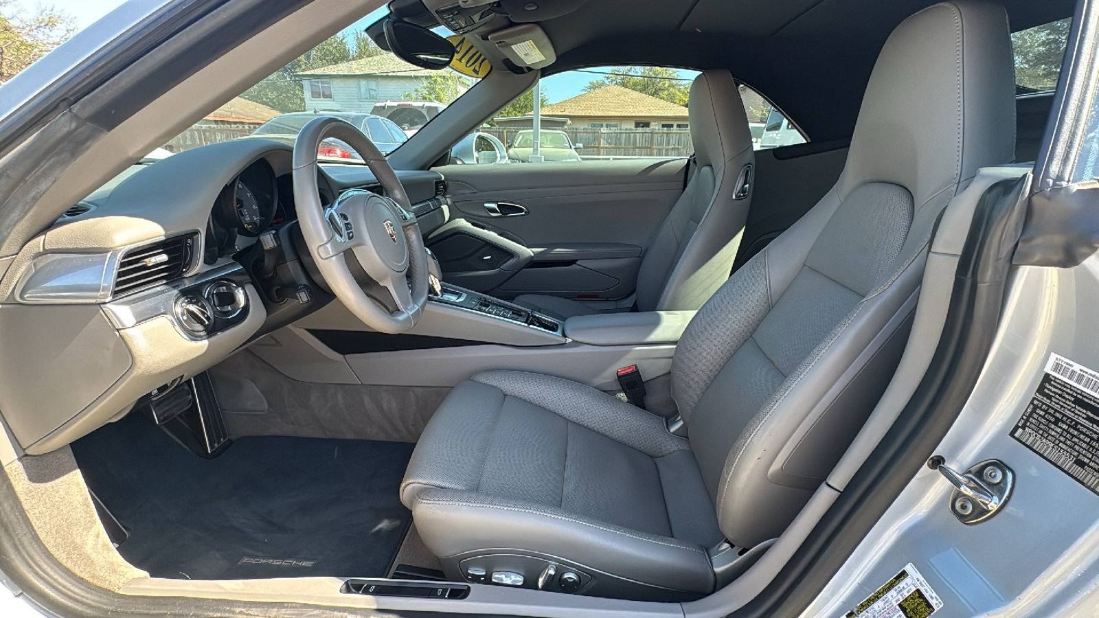 Used 2014 Porsche 911 Carrera S image 11