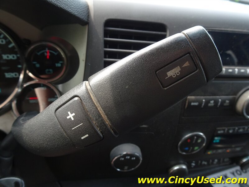Used 2013 Chevrolet Silverado 2500 LT w/ Interior Plus Package AWD/4WD image 19