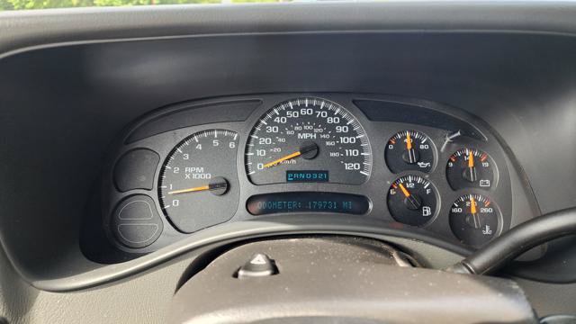 Used 2003 Chevrolet Avalanche 4x4 w/ Suspension Package, Off-Road image 19