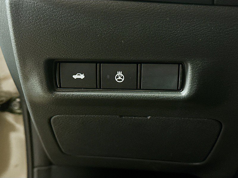 New 2026 Nissan Sentra SV w/ SV Convenience Package FWD image 10