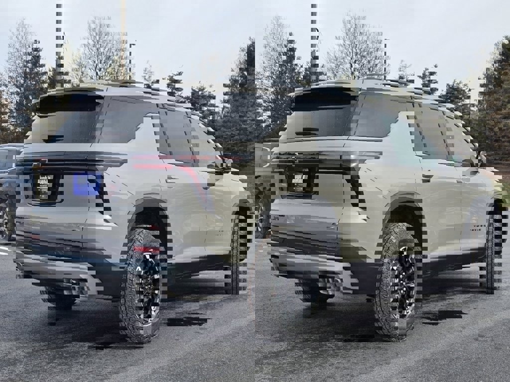 New 2026 Chevrolet Traverse Z71 w/ Enhanced Driving Package image 10