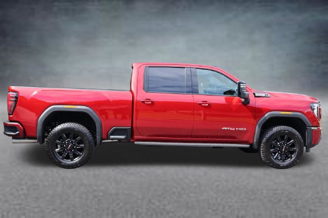 Used 2026 GMC Sierra 2500 AT4 w/ AT4 Premium Plus Package AWD/4WD image 2