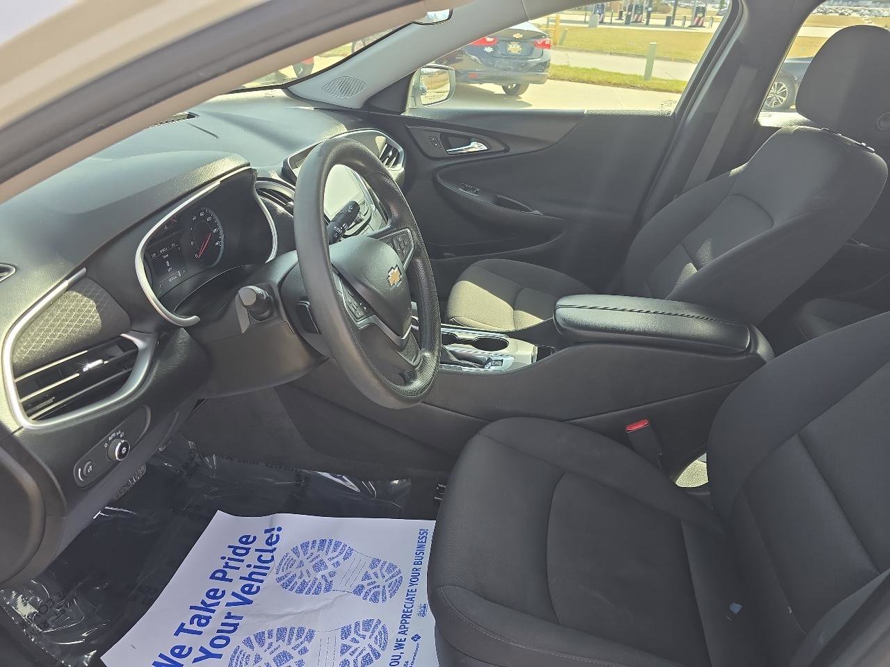Used 2023 Chevrolet Malibu LT FWD image 19