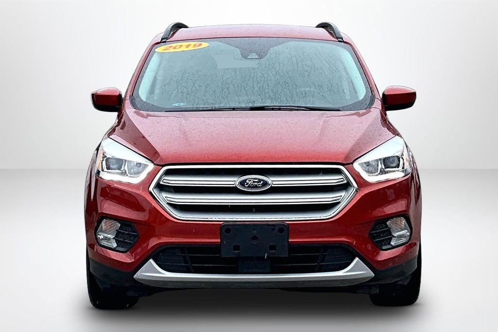 Used 2019 Ford Escape SEL w/ Ford Safe & Smart Package AWD/4WD image 2