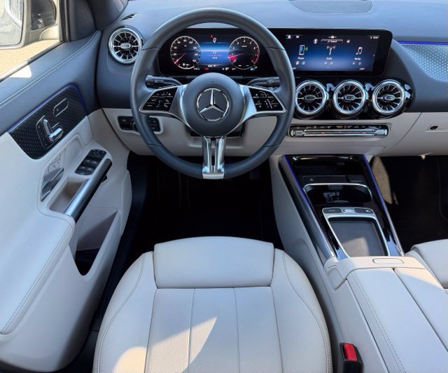 Used 2026 Mercedes-Benz GLA 250 4MATIC image 12