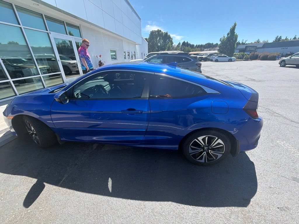 Used 2018 Honda Civic EX-T image 6