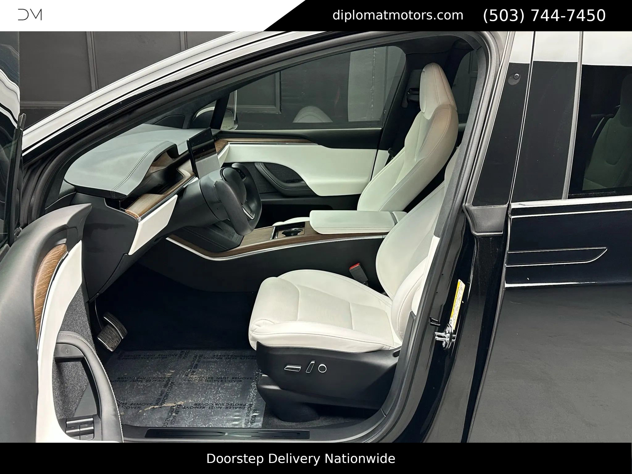 Used 2023 Tesla Model X image 17