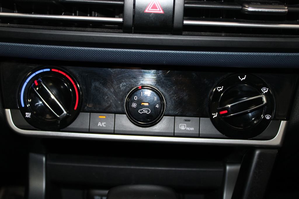 Used 2021 Kia Seltos S FWD image 37