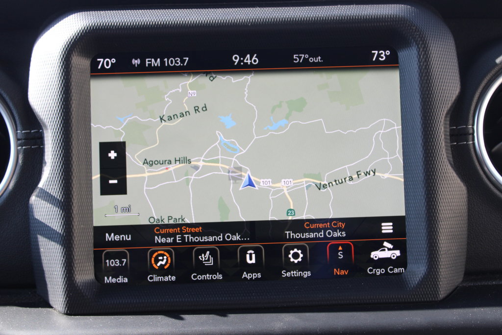 Used 2020 Jeep Gladiator Overland AWD/4WD image 18