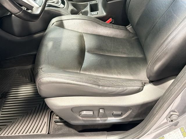 Used 2018 Nissan Rogue SL image 19