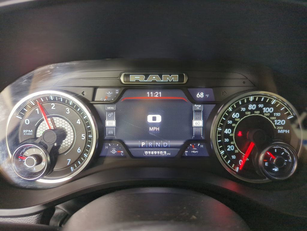 Used 2024 RAM 1500 Laramie image 12
