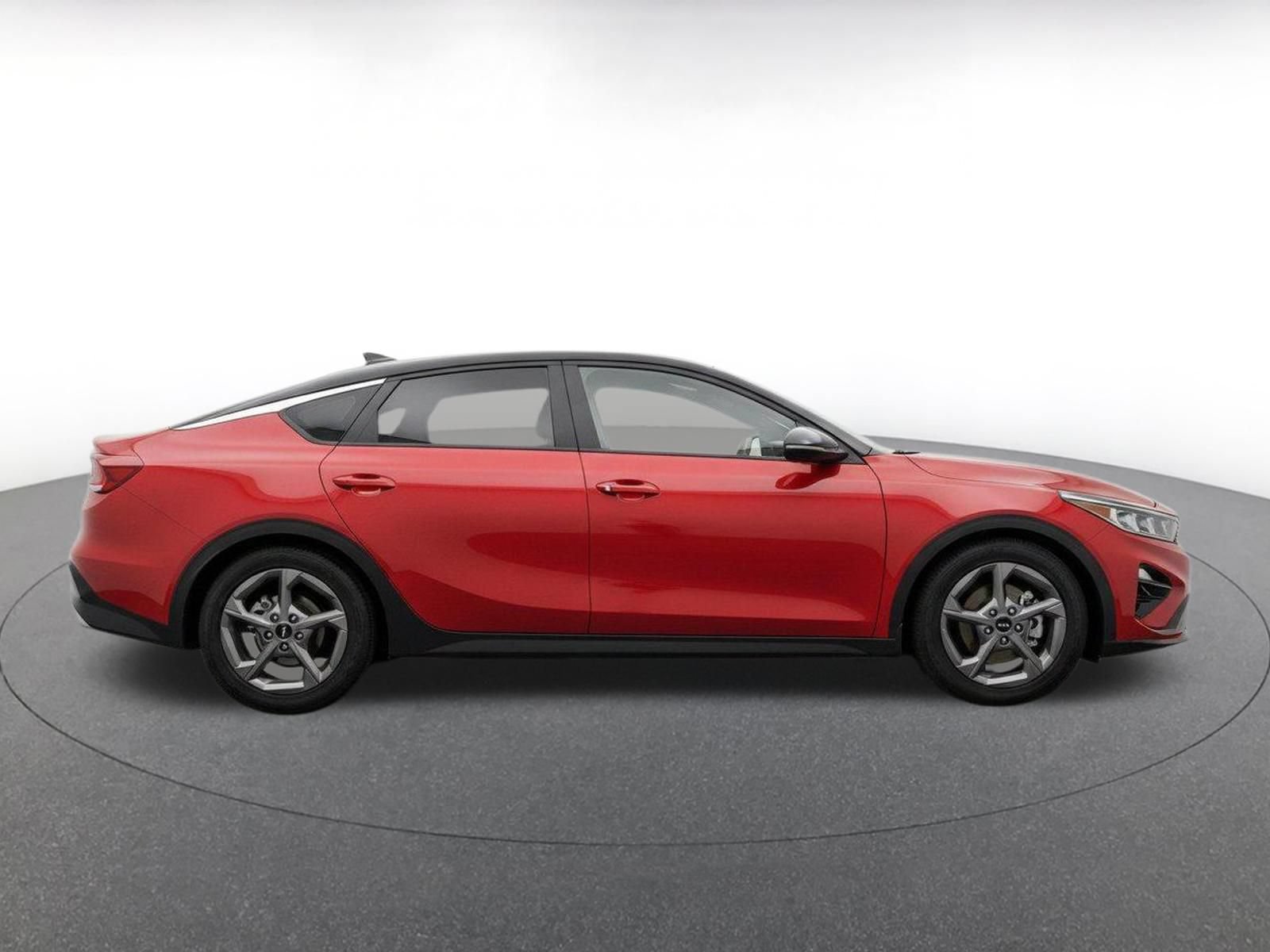 Used 2025 Kia K4 FWD image 9