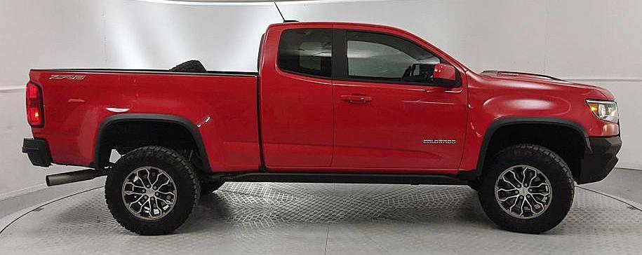Used 2018 Chevrolet Colorado ZR2 AWD/4WD image 2