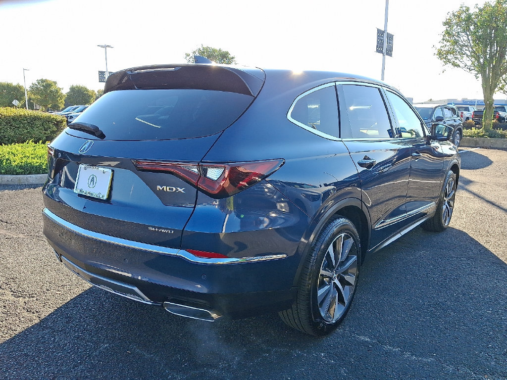 Certified 2026 Acura MDX w/ Technology Package AWD/4WD image 6