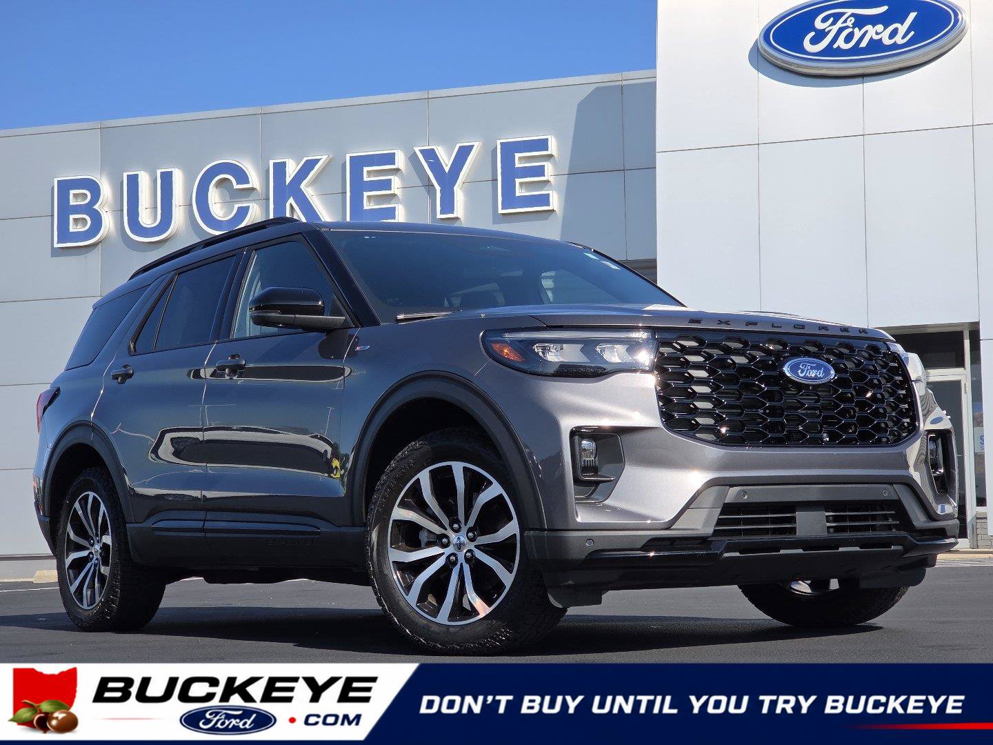Used 2025 Ford Explorer ST-Line AWD/4WD image 1