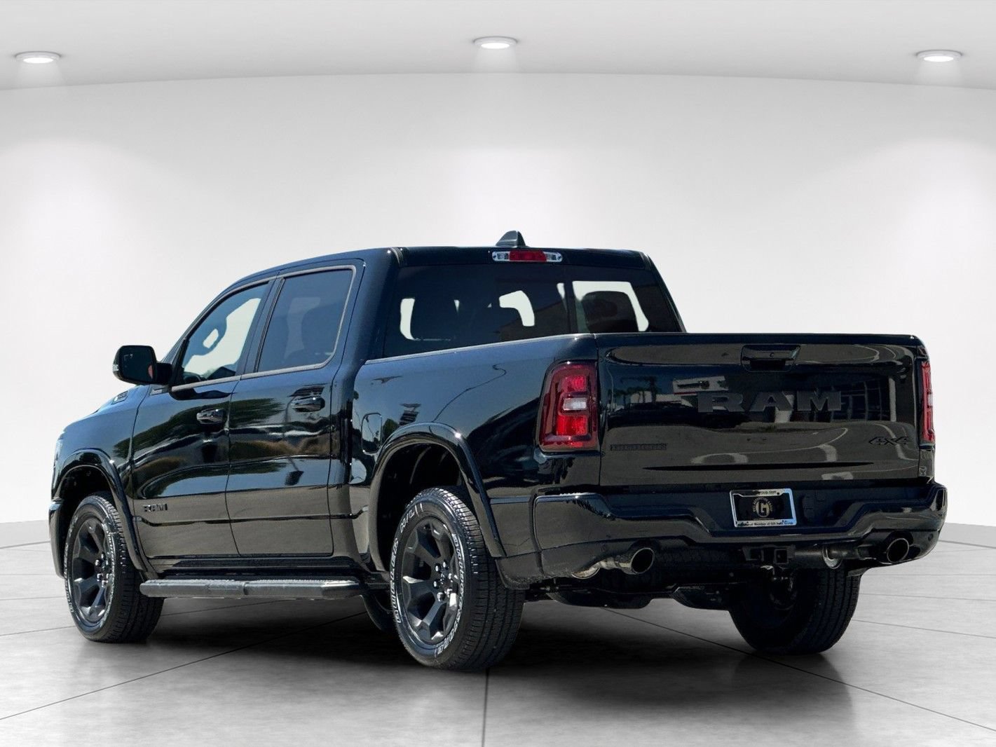 New 2026 RAM 1500 Big Horn w/ Night Edition AWD/4WD image 5