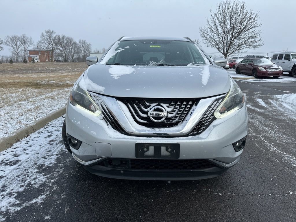 Used 2018 Nissan Murano SV image 2