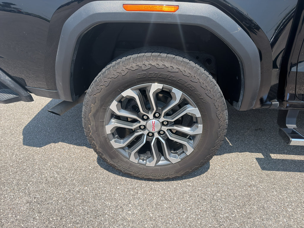 Used 2024 GMC Canyon Denali AWD/4WD image 31