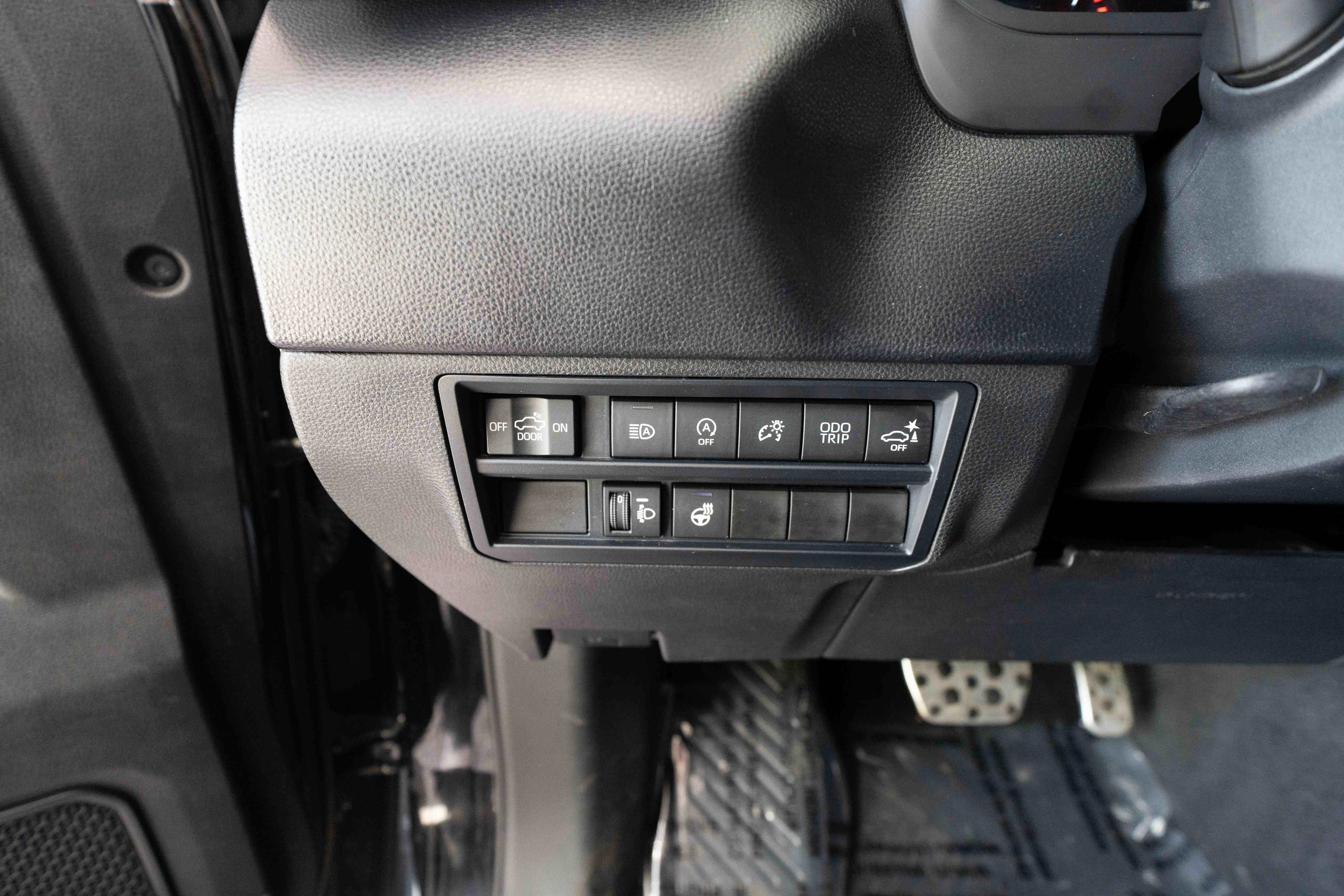 Used 2022 Toyota Tundra SR5 w/ TRD Sport Package AWD/4WD image 11
