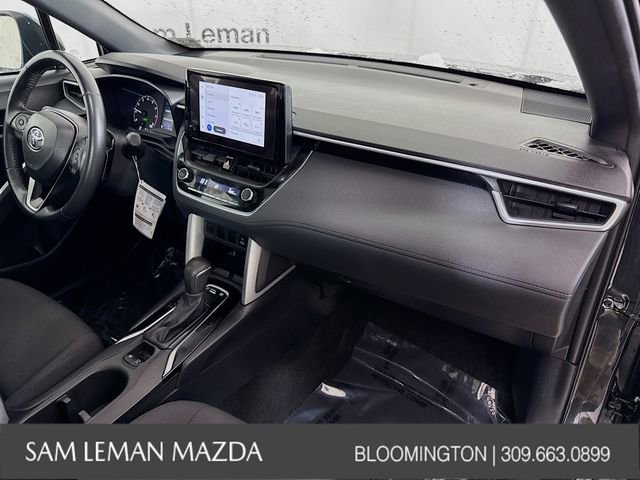 Used 2024 Toyota Corolla Cross SE w/ Moonroof Package image 27
