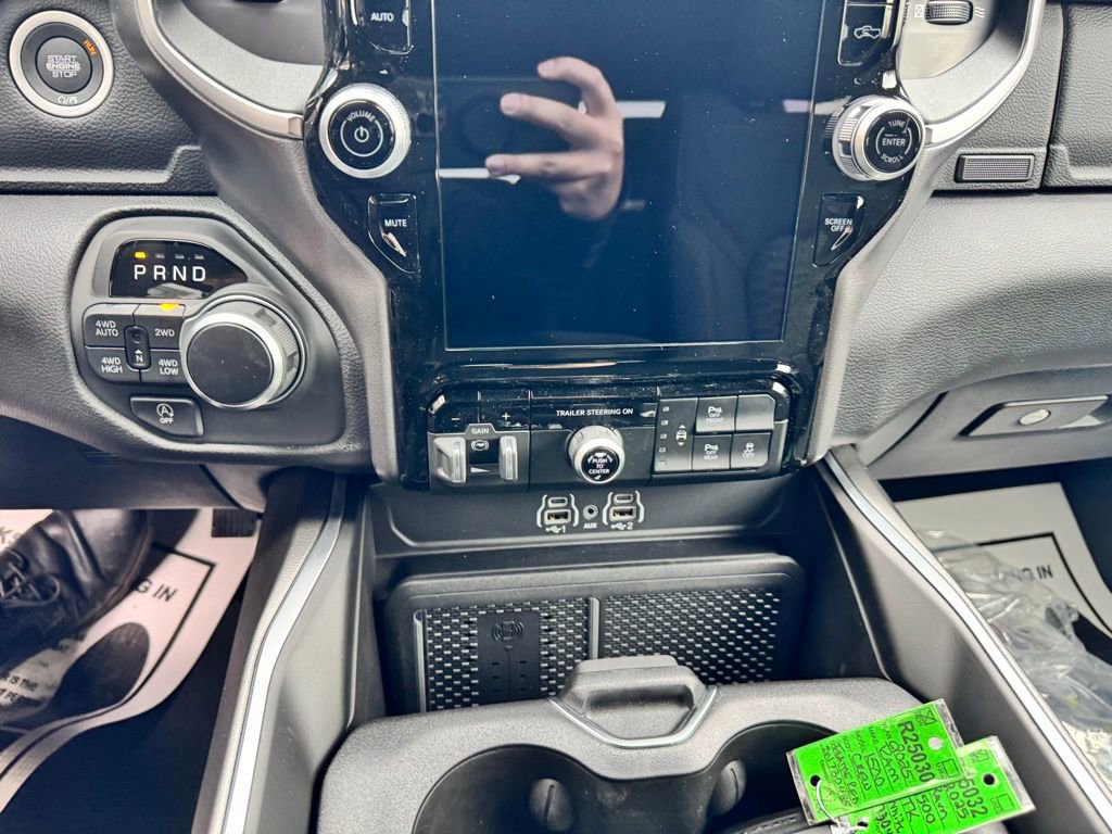 New 2025 RAM 1500 Big Horn image 17