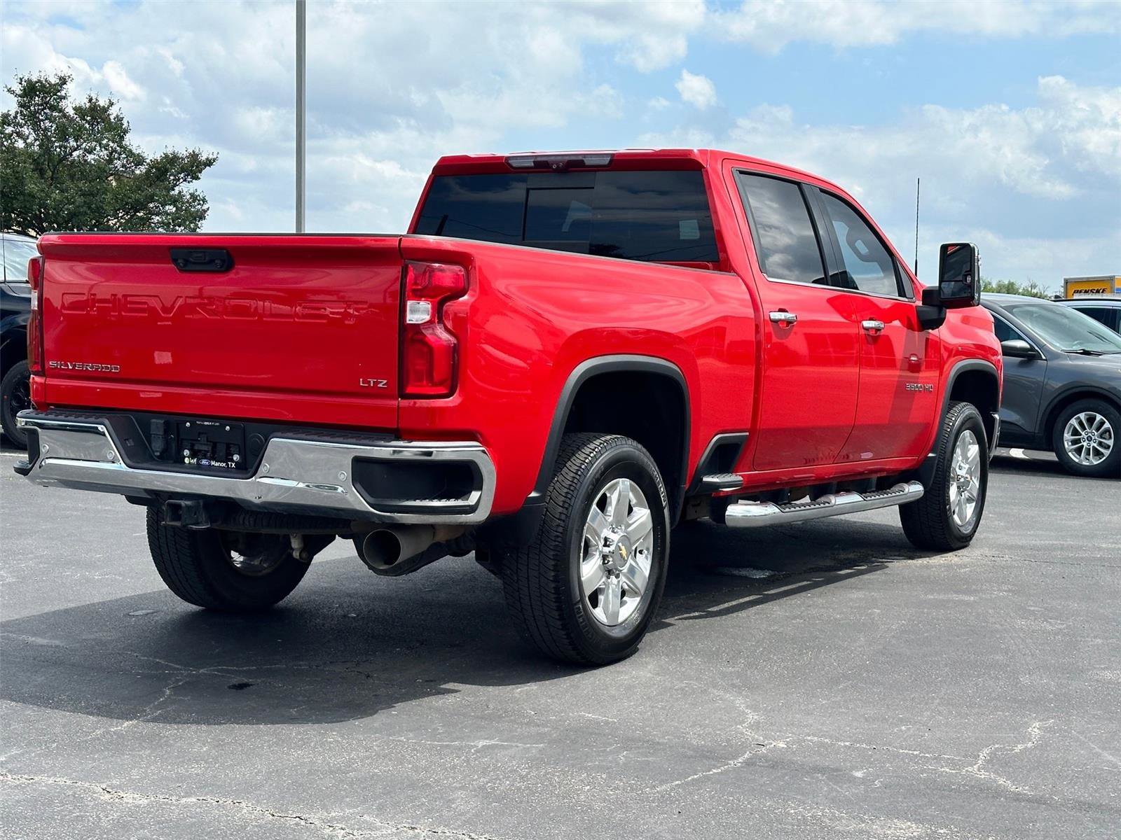 Used 2023 Chevrolet Silverado 3500 LTZ w/ LTZ Premium Package AWD/4WD image 3
