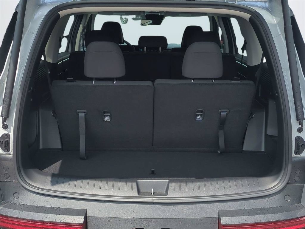 New 2027 Hyundai Santa Fe SE FWD image 14