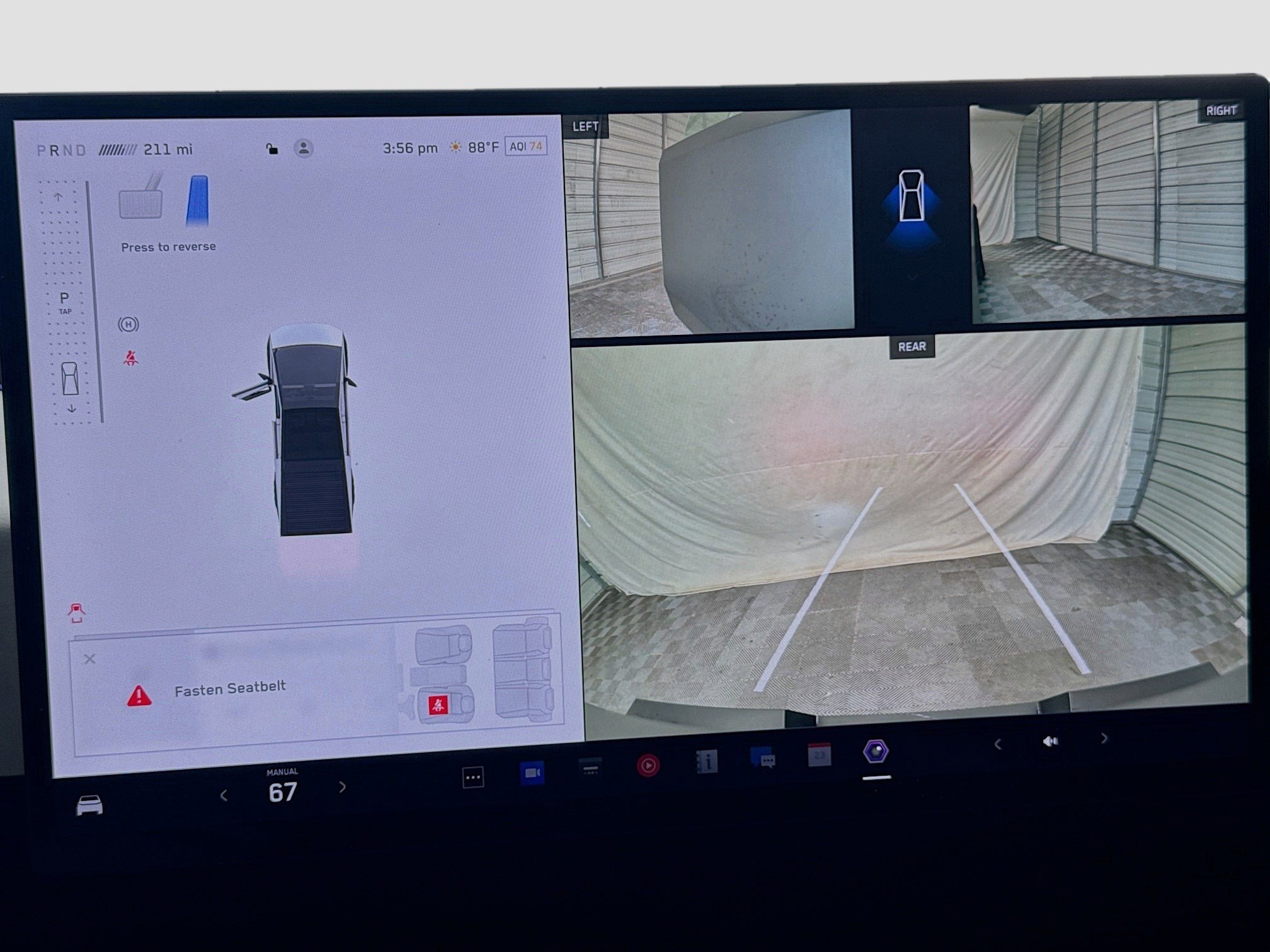 Used 2024 Tesla Cybertruck AWD Crew Cab image 10