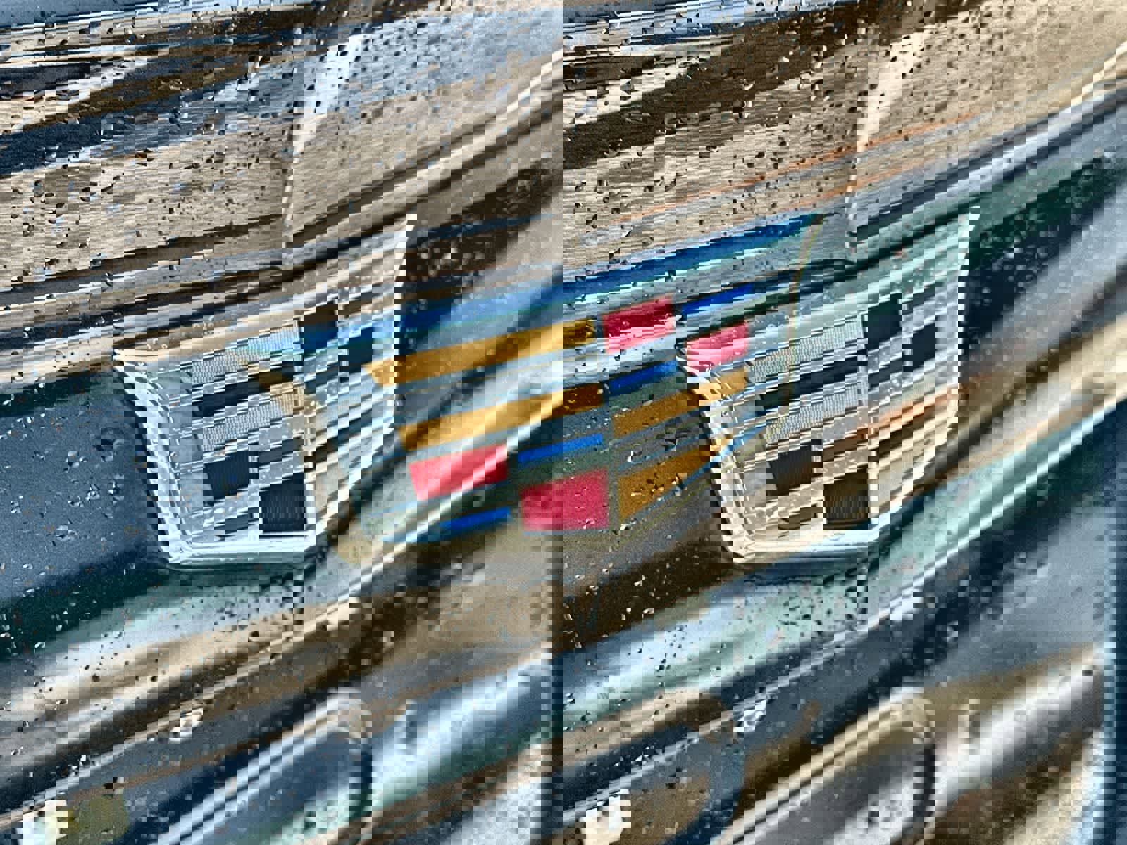 Used 2022 Cadillac XT4 Luxury w/ Driver Awareness Package image 16