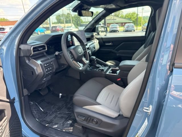 New 2026 Toyota Tacoma TRD Off-Road AWD/4WD image 14